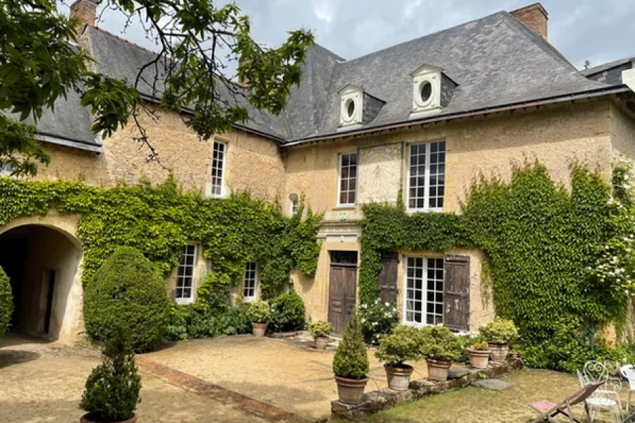 0de5a8_a3e93b2a49924ae8b185aba13e6104bd_mv2