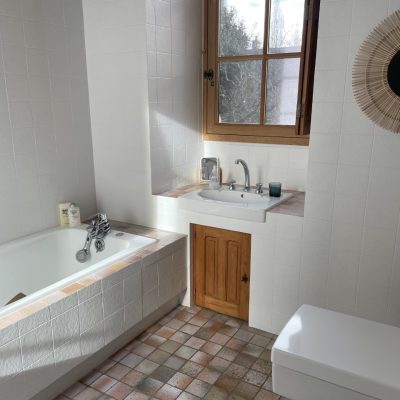 thumbnail_SDB Suite St Léonard