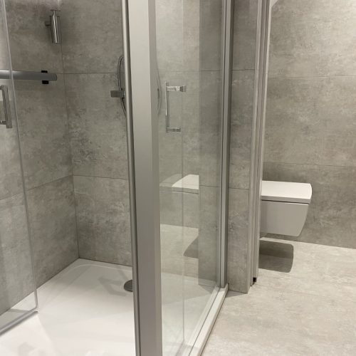 thumbnail_Studio st léo , salle d'eau et WC